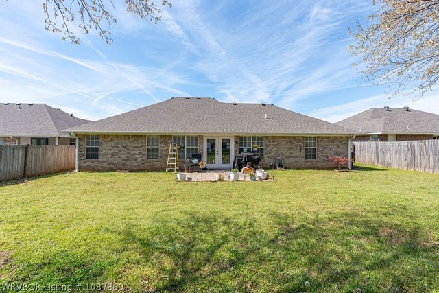 7215 Red Pine Drive, Fort Smith, AR 72916