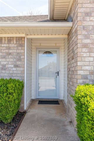 7215 Red Pine Drive, Fort Smith, AR 72916