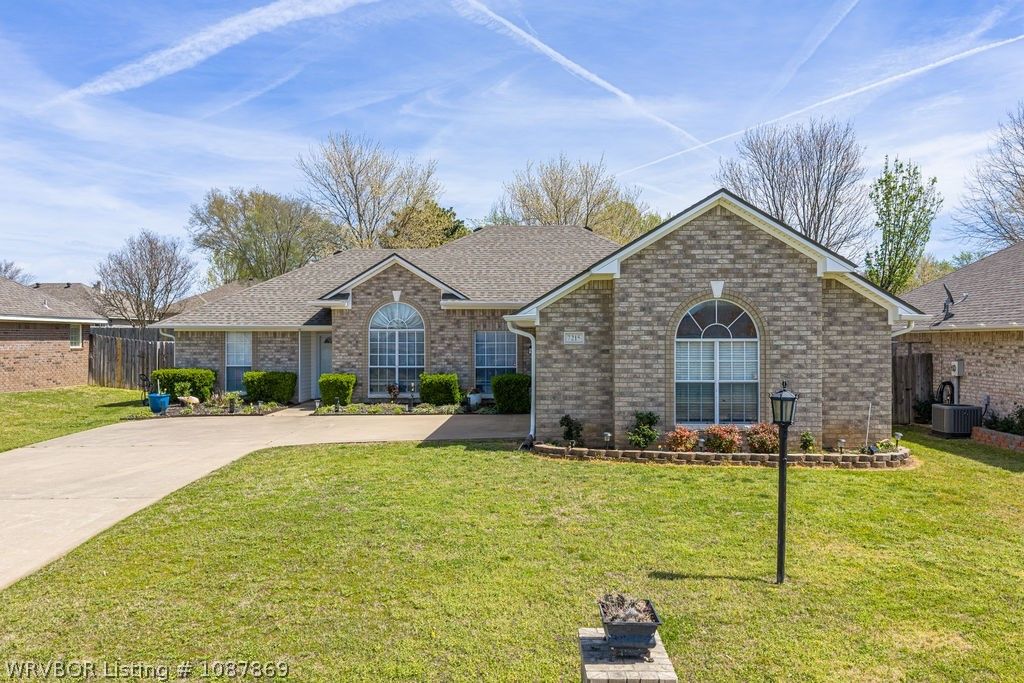 7215 Red Pine Drive, Fort Smith, AR 72916