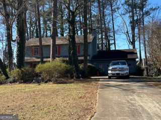 1555 Acorn Forest, Stone Mountain, GA 30088