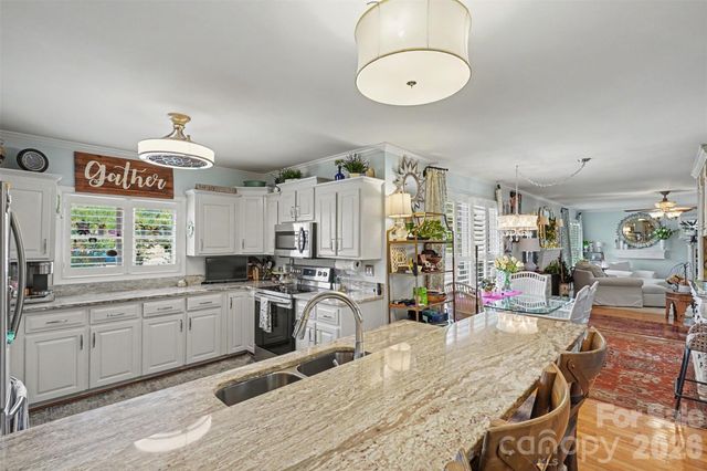 217 Cline Street, Lawndale, NC 28090