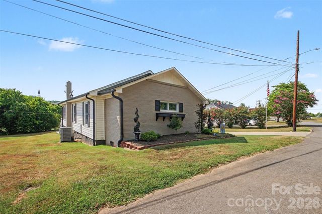 217 Cline Street, Lawndale, NC 28090