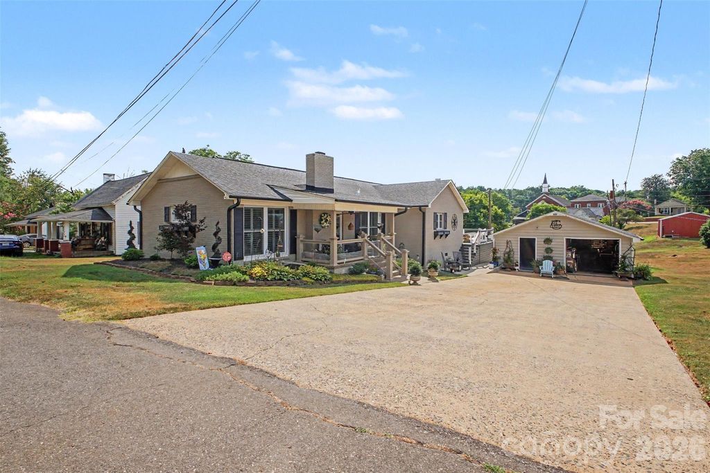 217 Cline Street, Lawndale, NC 28090