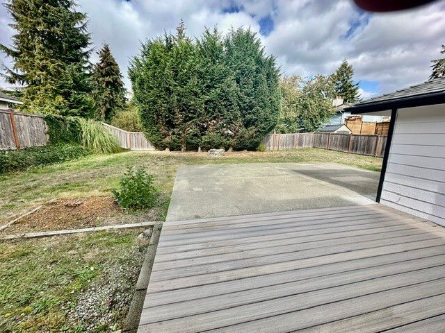426 S 193rd Street, Des Moines, WA 98148