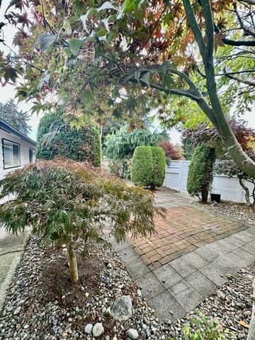 426 S 193rd Street, Des Moines, WA 98148