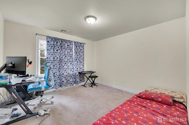 11 Goodrich Street, Iselin, NJ 08830