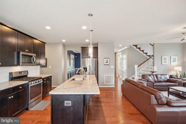 13305 WINDY MEADOW LN, Silver Spring, MD 20906