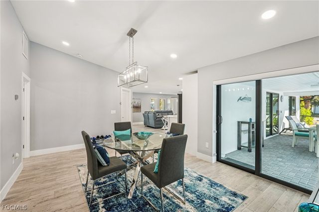 8338 Lagoon RD, Fort Myers Beach, FL 33931