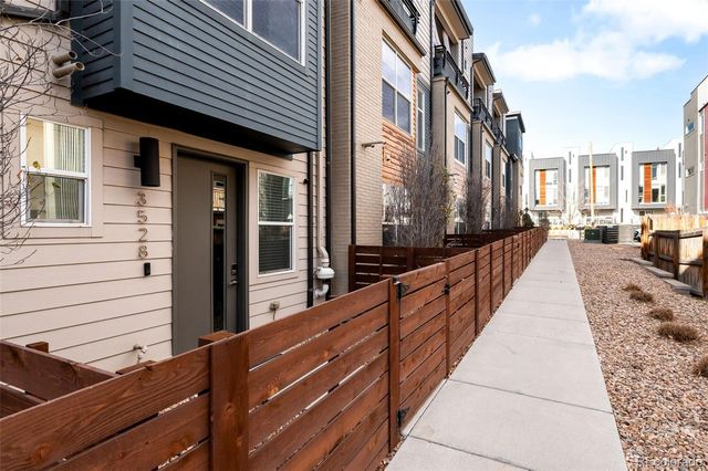 3528 W 17th Avenue, Denver, CO 80204