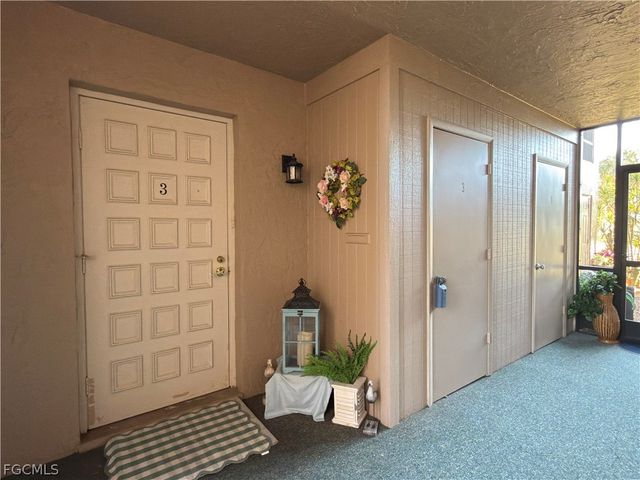 1699 Golf Club DR 3, North Fort Myers, FL 33903