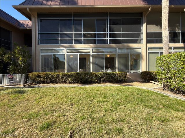 1699 Golf Club DR 3, North Fort Myers, FL 33903