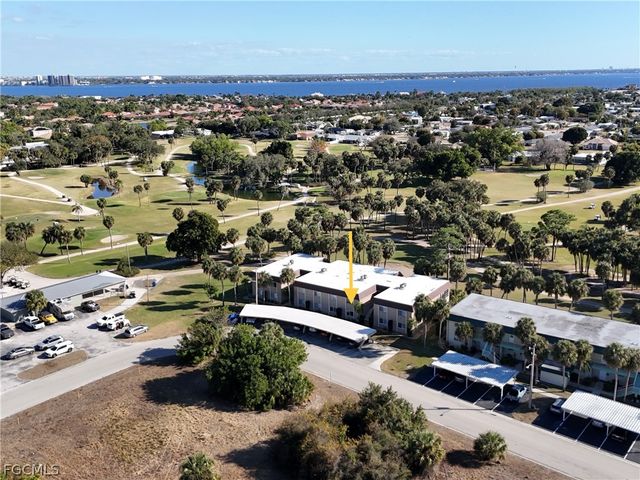 1699 Golf Club DR 3, North Fort Myers, FL 33903