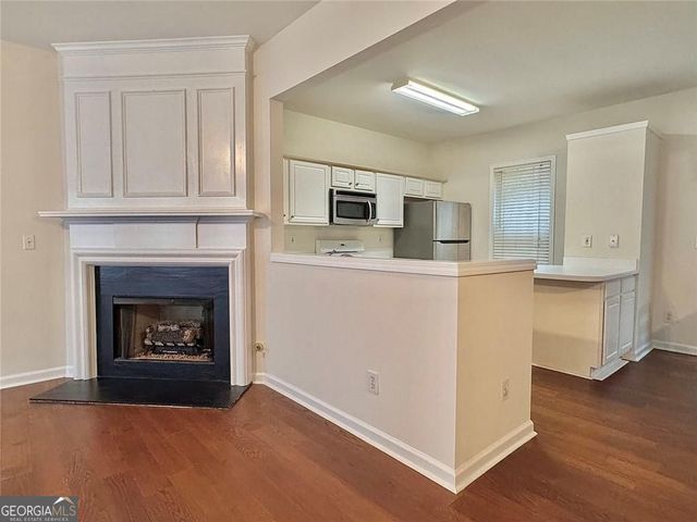 4001 Howell Park Road, Duluth, GA 30096