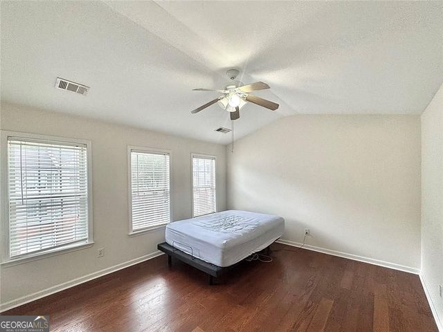 4001 Howell Park Road, Duluth, GA 30096