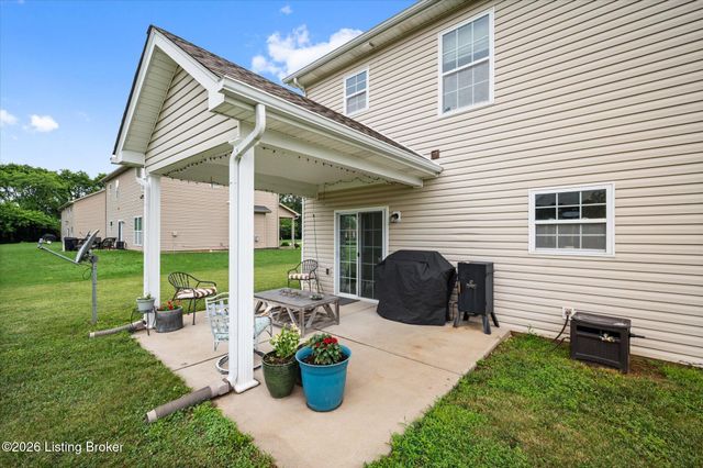 4806 Morgan Place Blvd, La Grange, KY 40031