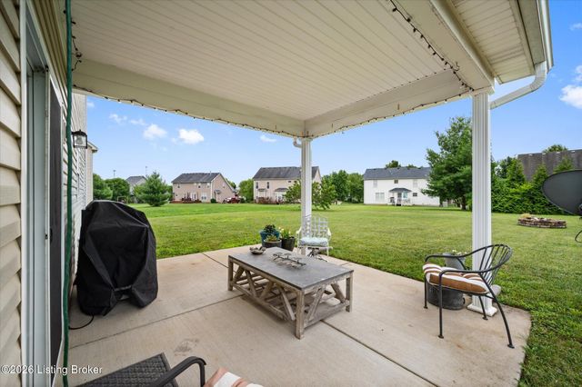 4806 Morgan Place Blvd, La Grange, KY 40031