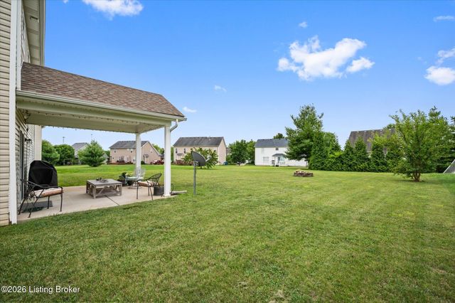 4806 Morgan Place Blvd, La Grange, KY 40031