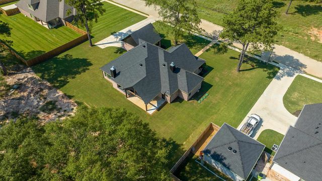 145 Waterfowl Ln, Longview, TX 75602