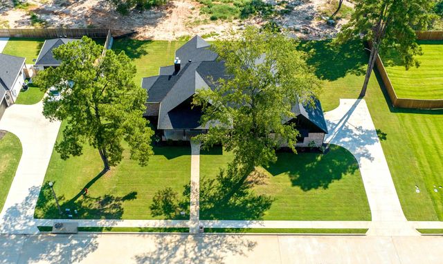 145 Waterfowl Ln, Longview, TX 75602