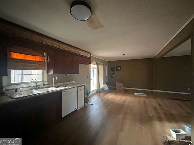 1050 Waddell Street, Bremen, GA 30110