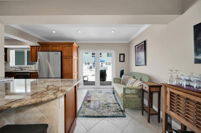 5400 N Ocean Blvd Apt 32, Lauderdale By The Sea, FL 33308