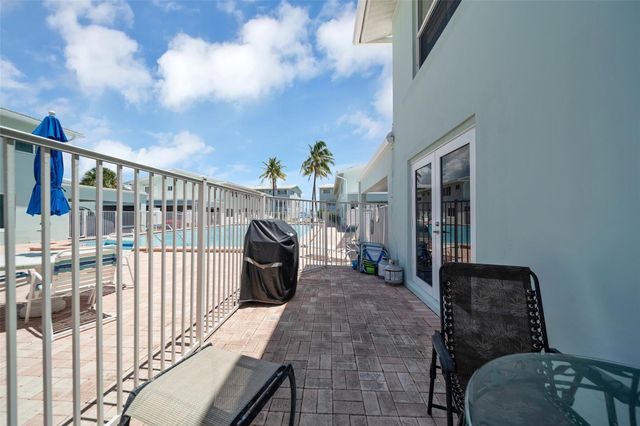 5400 N Ocean Blvd Apt 32, Lauderdale By The Sea, FL 33308