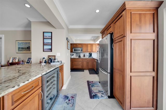 5400 N Ocean Blvd Apt 32, Lauderdale By The Sea, FL 33308