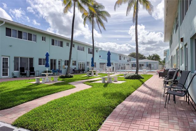 5400 N Ocean Blvd Apt 32, Lauderdale By The Sea, FL 33308
