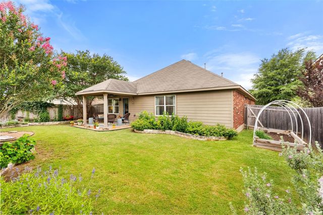 994 Hot Spring VLY, Buda, TX 78610
