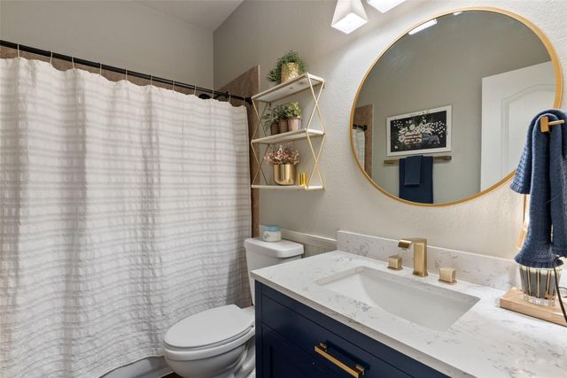 994 Hot Spring VLY, Buda, TX 78610