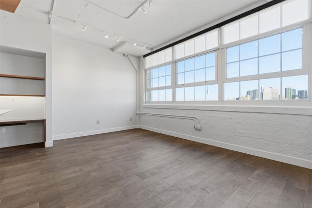 2600 W 7th Street 2644, Fort Worth, TX 76107