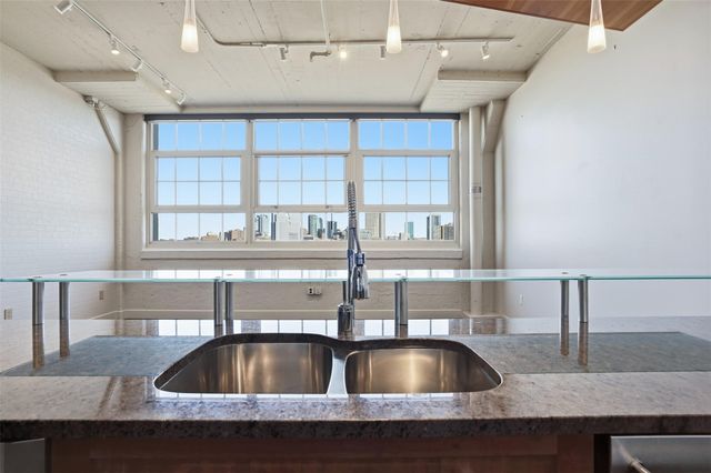 2600 W 7th Street 2644, Fort Worth, TX 76107