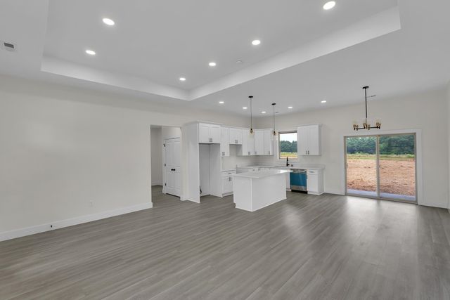 553 Bill Lattimore Road, Chesnee, SC 29323