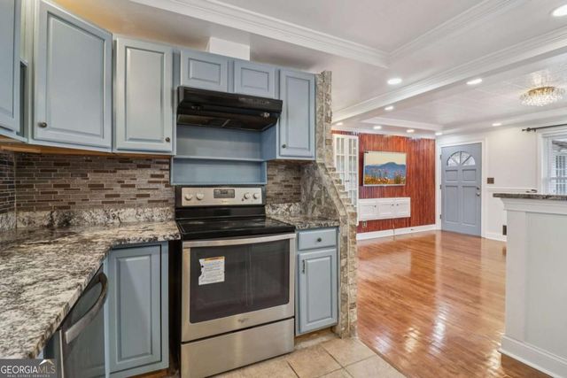 716 Carolina Roads, Marietta, GA 30008