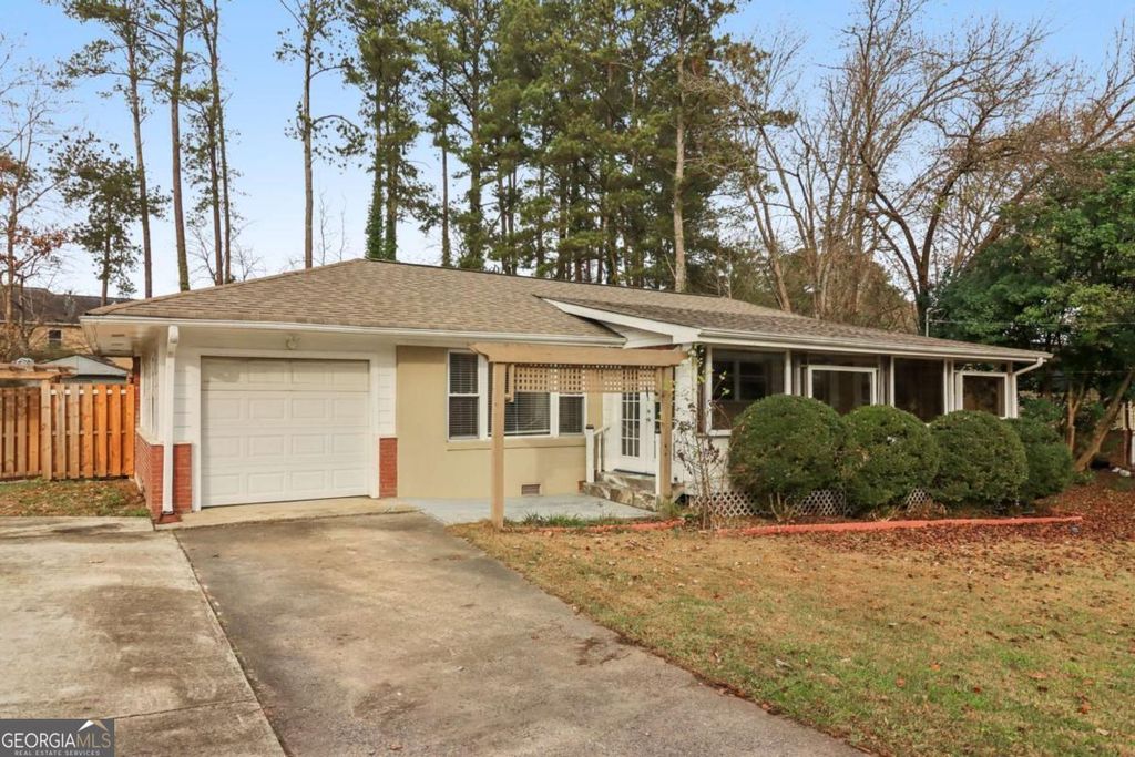 716 Carolina Roads, Marietta, GA 30008