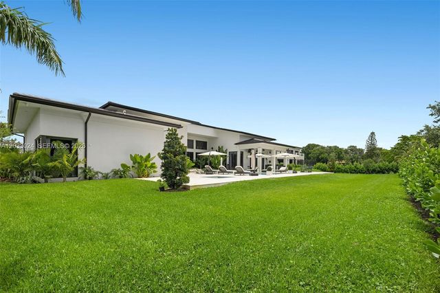 14910 SW 16th Court, Davie, FL 33326