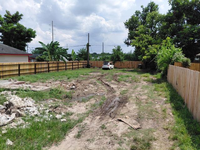 3210 Oklahoma Street, Houston, TX 77093