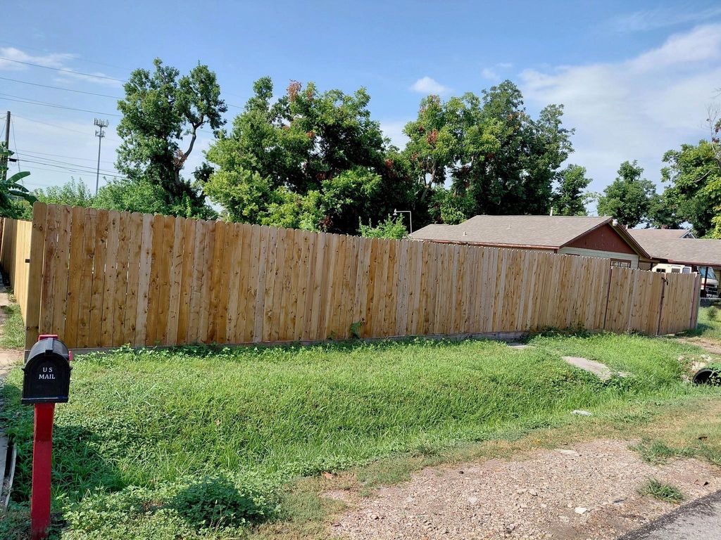3210 Oklahoma Street, Houston, TX 77093