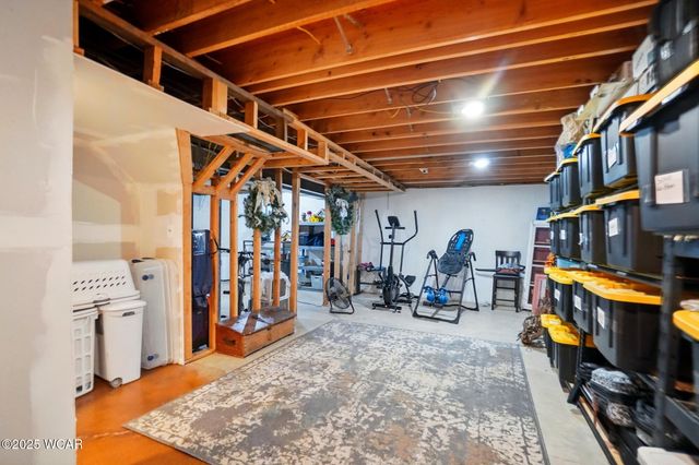 5195 Shoshone Trail, Lima, OH 45805