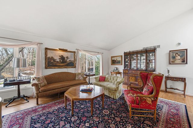 3521 Iroquois Trail, Michigan City, IN 46360