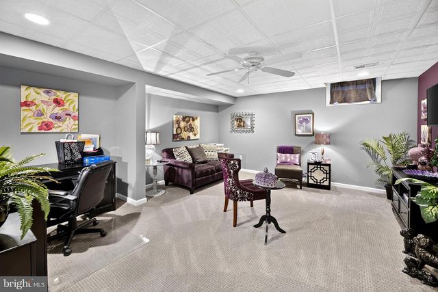 8 OAK RIDGE LN, Sewell, NJ 08080