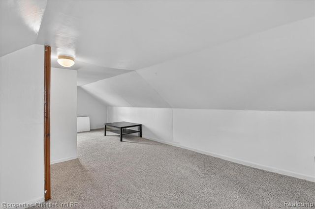 23044 Harding Avenue, Hazel Park, MI 48030