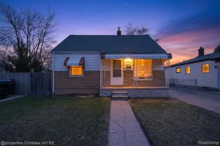 23044 Harding Avenue, Hazel Park, MI 48030