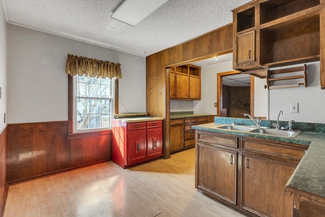 802 W 24th St, Odessa, TX 79763