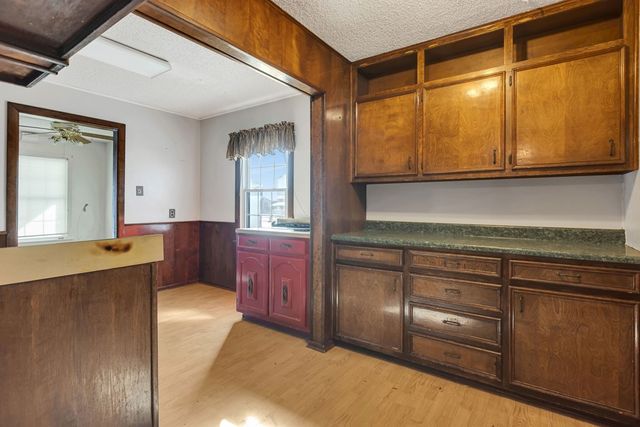 802 W 24th St, Odessa, TX 79763