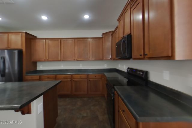 4930 E DEL RIO Drive, San Tan Valley, AZ 85140
