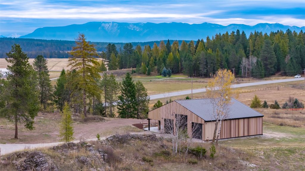 5550 Farm To Market Road, Whitefish, MT 59937 photo 2