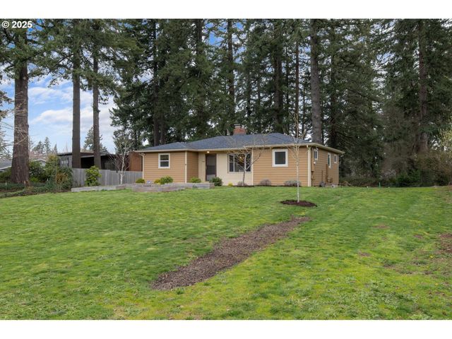 13001 Se CLAYBOURNE St, Portland, OR 97236