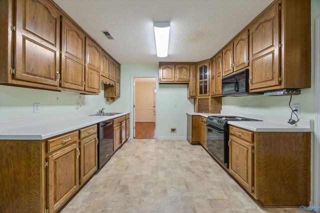 212 Crossrail Circle, Harvest, AL 35749