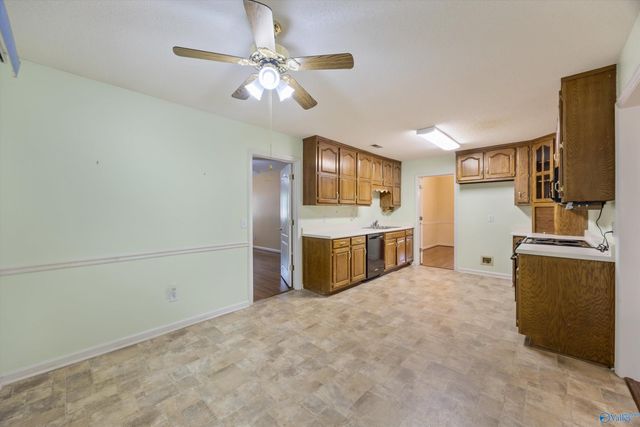 212 Crossrail Circle, Harvest, AL 35749